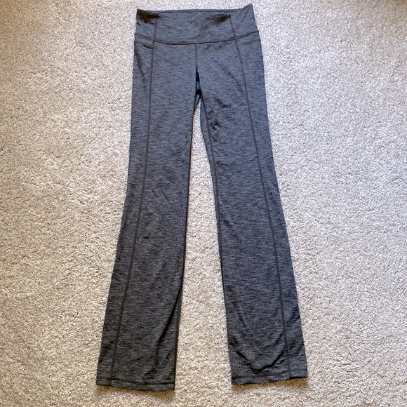 Athleta bootcut leggings - Picture 1 of 3